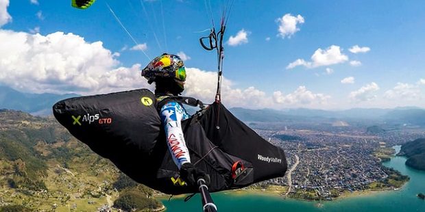 Amateur de sensations fortes ? Ce nouveau sport combinant ciel et mer devrait vous plaire !
