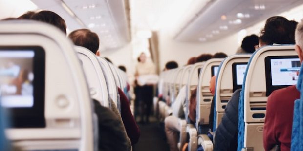 Des vols réservés aux adultes